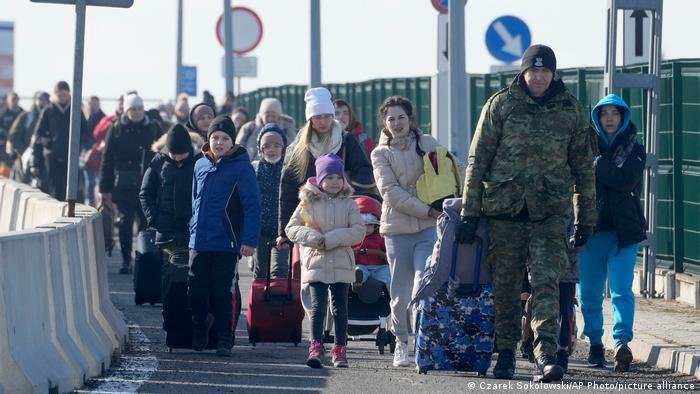 Ukrainian refugees receive the right to reside and work in the EU for up to 3 years