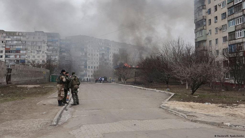 The siege and shelling of the coastal city of Mariupol continues