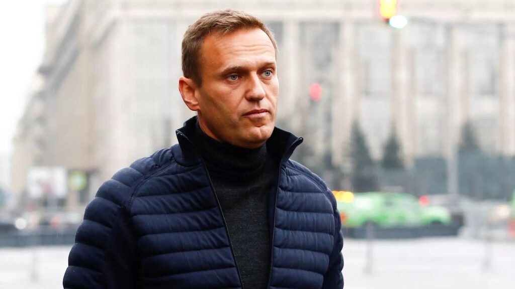 Alexei Navalny: "Let everyone take to the streets and fight for peace"