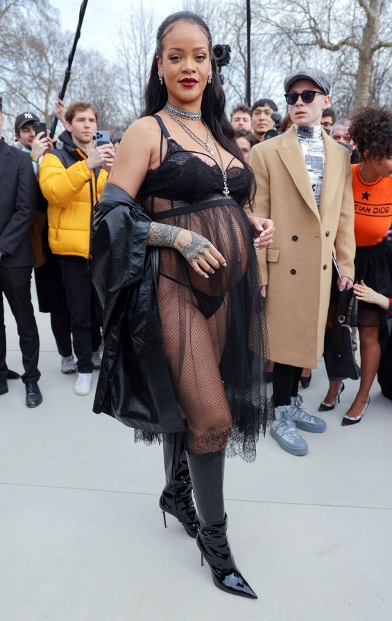 Rihanna provocative in see-through lingerie at the Dior show in Paris