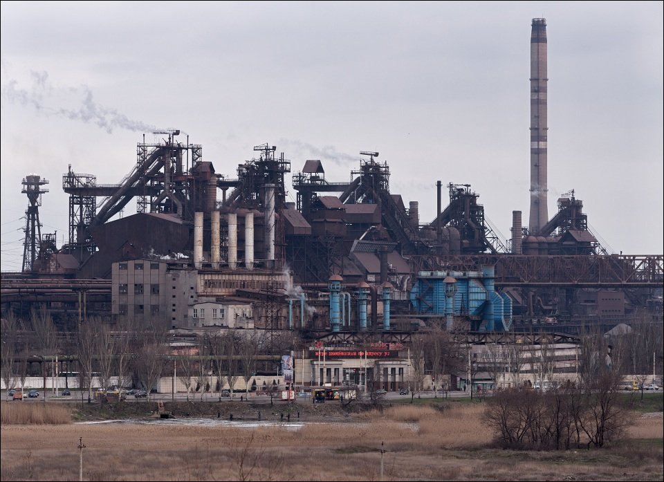 Zelenskyy: "Negotiations are underway to rescue fighters from the Azovstal steel plant"