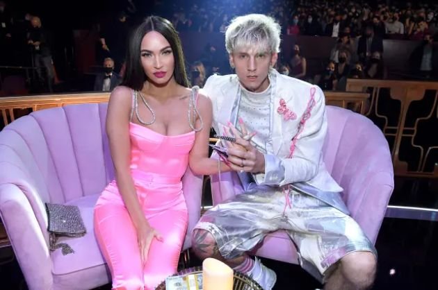 Megan Fox with new details about the relationship with Machine Gun Kelly: "I'm submissive, on a full moon we have rituals with drinking blood"