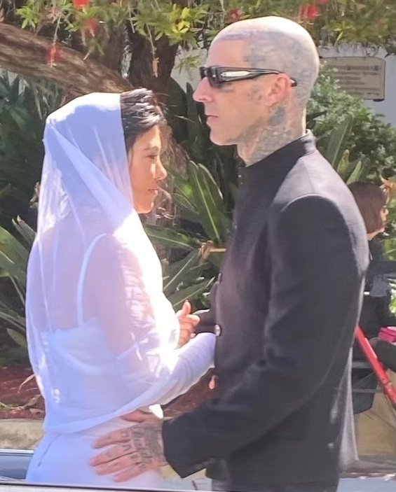Kourtney Kardashian and Travis Barker got married and shared photos from the happy day