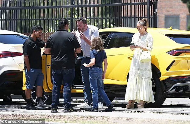 Ben Affleck gave his 10-year-old son a Lamborghini to drive - He had an accident and was criticized for being an irresponsible parent