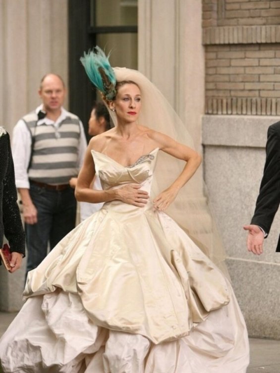 Carrie Bradshaw again in the iconic wedding dress