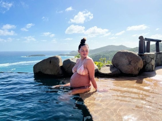 Chrissy Teigen showed off her growing pregnant belly in a bikini