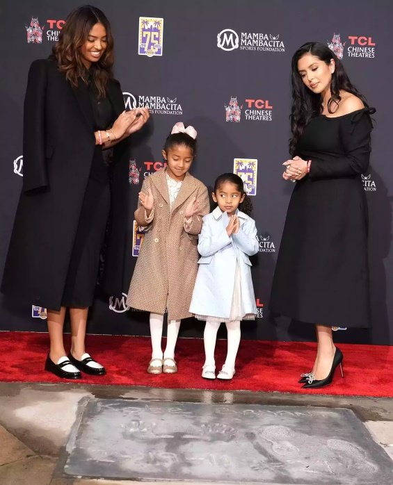 Vanessa Bryant and daughters of the late Kobe Bryant at an event in his honor: "We will always love you"