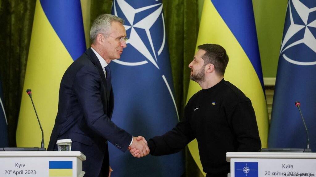 Stoltenberg in a surprise visit to Ukraine
