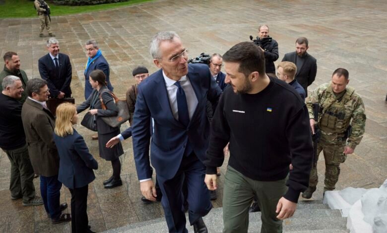 Stoltenberg in a surprise visit to Ukraine