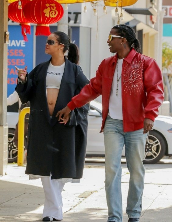 Breaking News: Rihanna and ASAP Rocky Reveal the Surprising Name of Their Newborn Son!