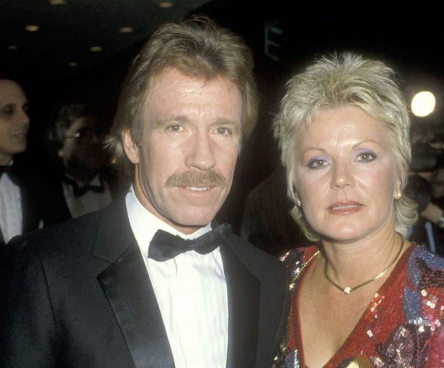 Chuck Norris cheated on his first wife and had a daughter - He found out about her only 26 years later