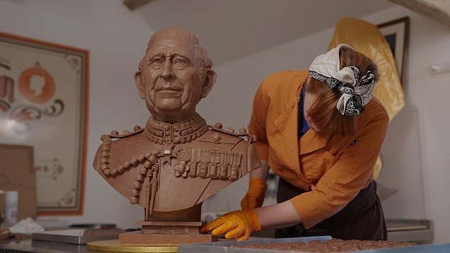 King Charles III received a 23kg chocolate bust - A gastronomic masterpiece for the coronation