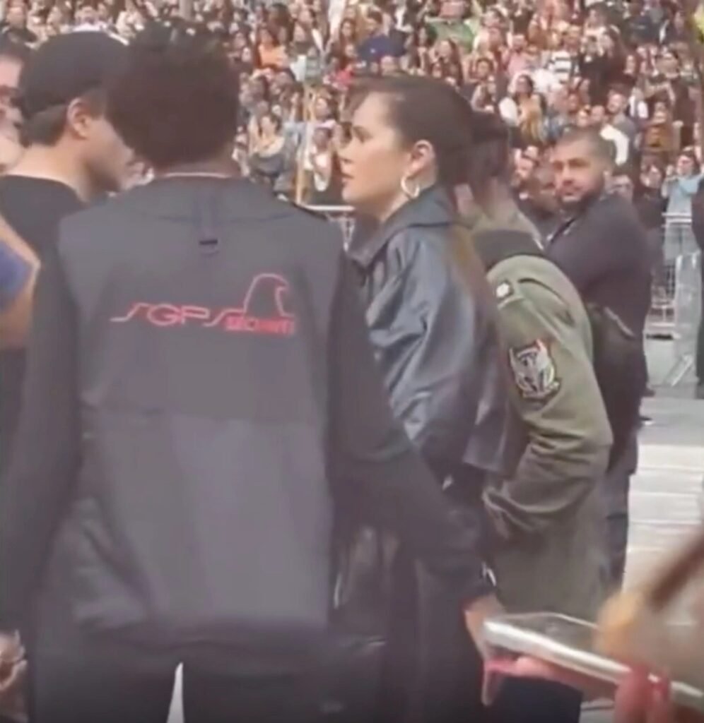 Selena Gomez Yells at Security Guard During Beyoncé's 'Renaissance' Tour (Fans Speechless)
