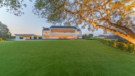 Take a peek inside Jennifer Lopez and Ben Affleck's new $60 million Beverly Hills home