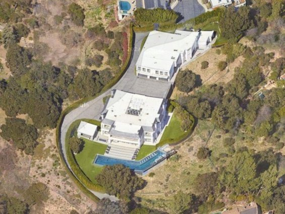 Take a peek inside Jennifer Lopez and Ben Affleck's new $60 million Beverly Hills home