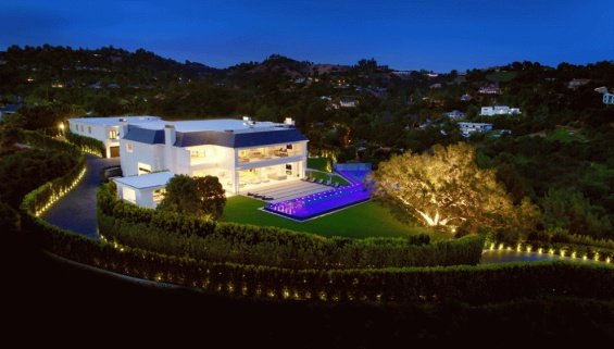 Take a peek inside Jennifer Lopez and Ben Affleck's new $60 million Beverly Hills home