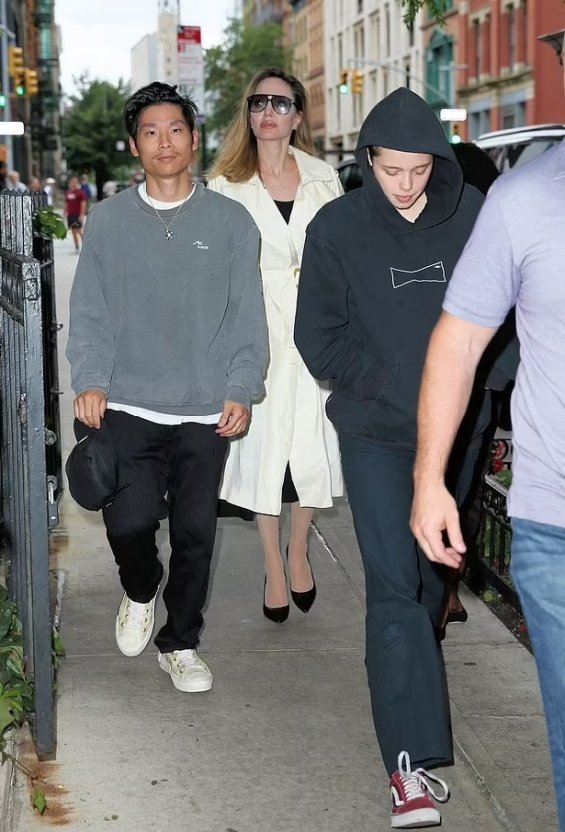 Angelina Jolie With Her Three Children In New York