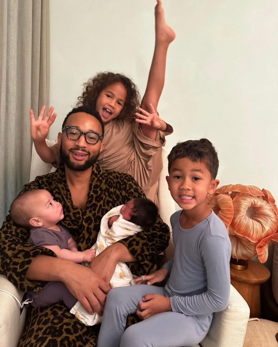 Chrissy Teigen And John Legend Secretly Had A Fourth Child From A Surrogate Mother