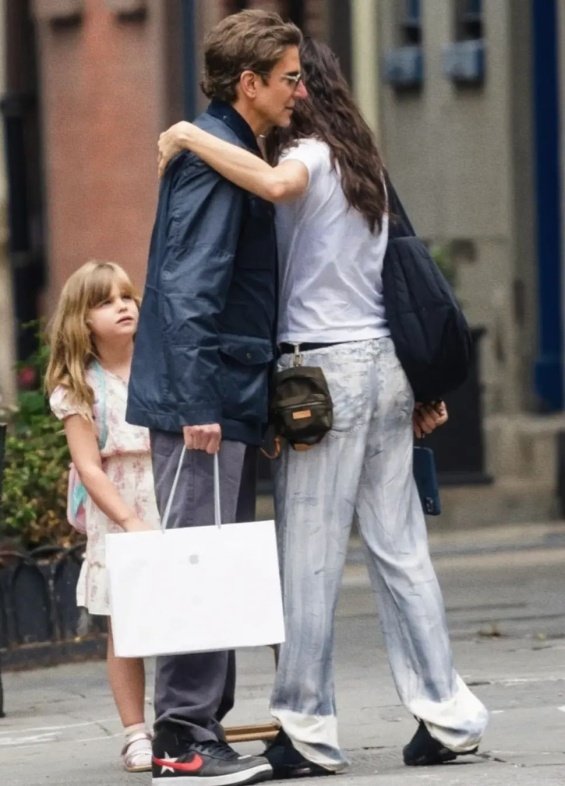 Irina Shayk And Bradley Cooper Hug On A Walk With Their Daughter Lea