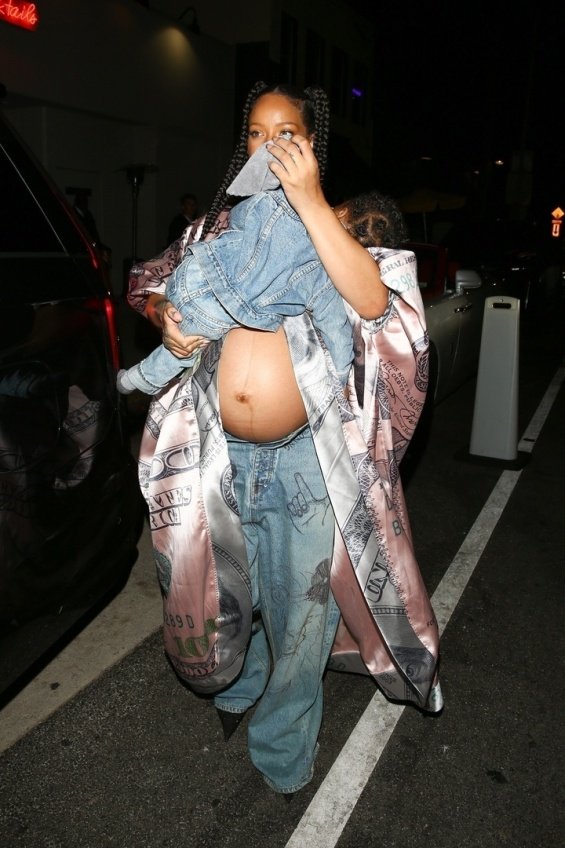 Pregnant Rihanna Photographed With Her Sleeping Son In Her Arms Days Before Giving Birth