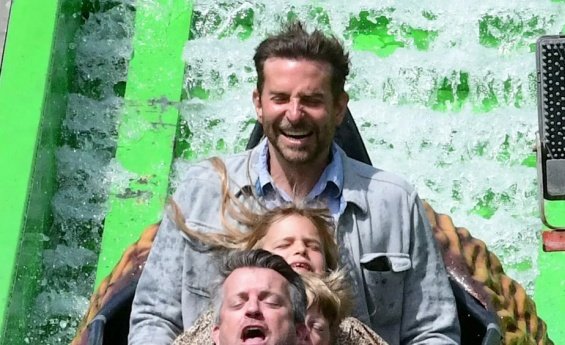 Bradley Cooper With The Adorable Lea In An Amusement Park In Paris