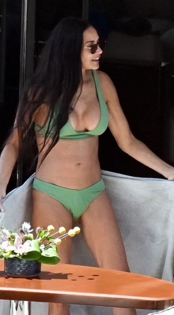 Demi Moore Is A Bikini Queen In Greece At The Age Of 60