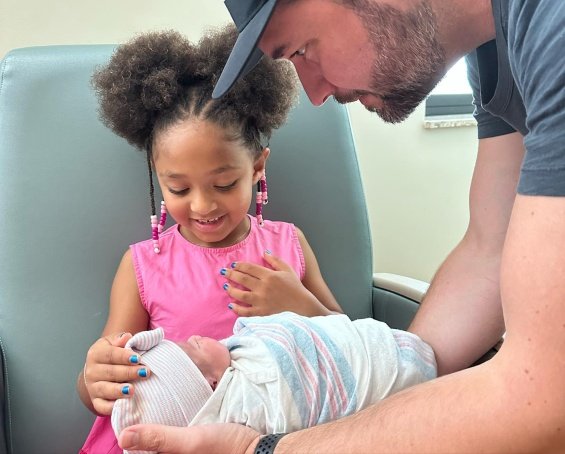 Serena Williams Gave Birth To Her Second Child And Shared Photos With Her Husband 1
