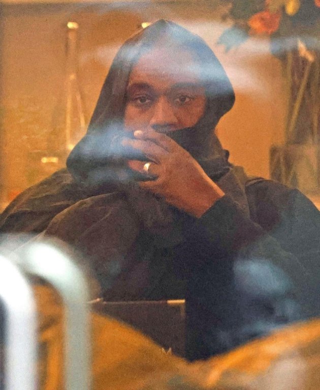 Kanye West Appeared In Ireland After The Scandal In Venice