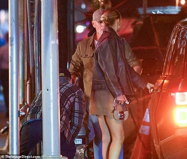 Gigi Hadid And Bradley Cooper Caught By Paparazzi On A Surprise Dinner Date
