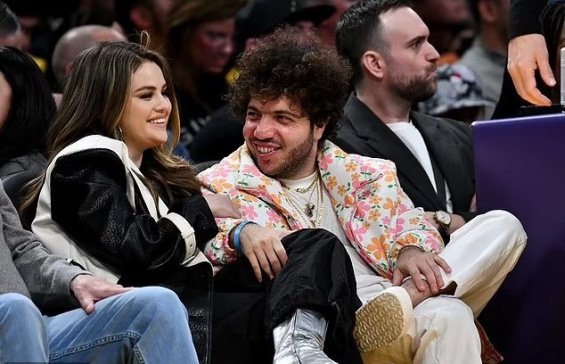 Selena Gomez And Benny Blanco Spotted At Lakers Game