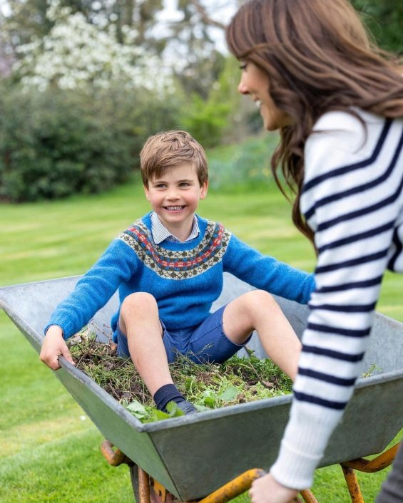 Prince Louis Posed For His Mother Catherine Who Is Battling Cancer