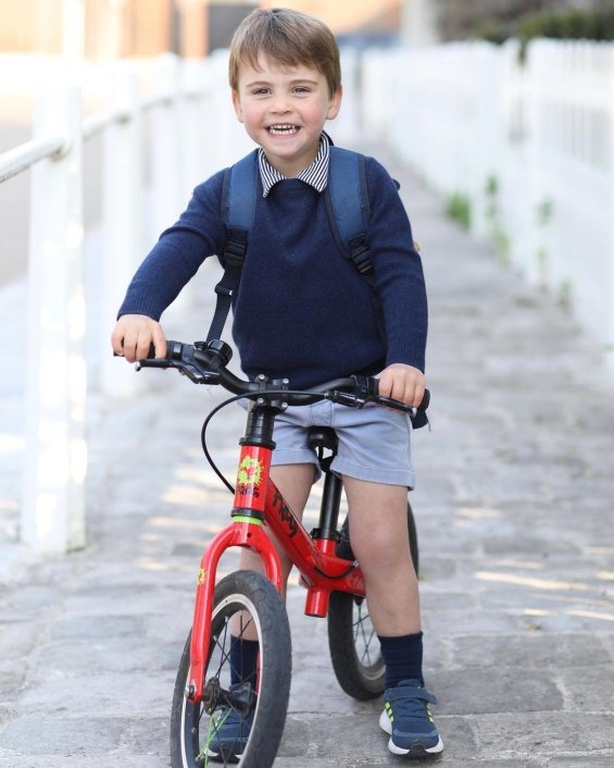 Prince Louis Posed For His Mother Catherine Who Is Battling Cancer