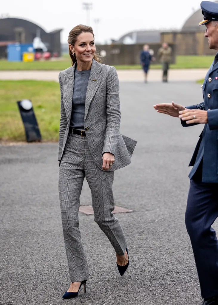 Kate Middleton Goes Viral for Walking Backwards in Heels
