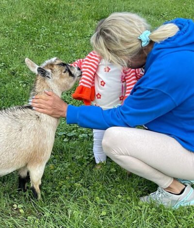 Gigi Hadid's daughter turns 1 year old - See how they celebrated her