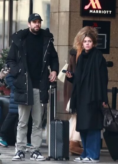 Gerard Piqué shared the first photo on Instagram with his new ...
