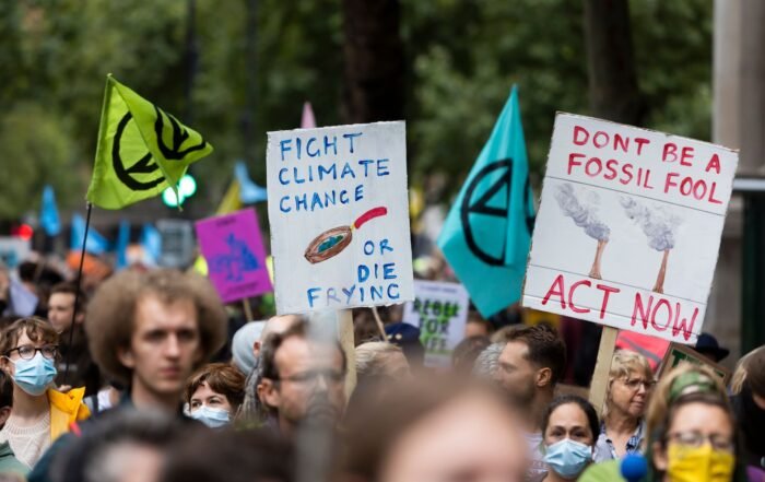 Global Powers Reach Landmark Climate Agreement in Overnight Negotiations